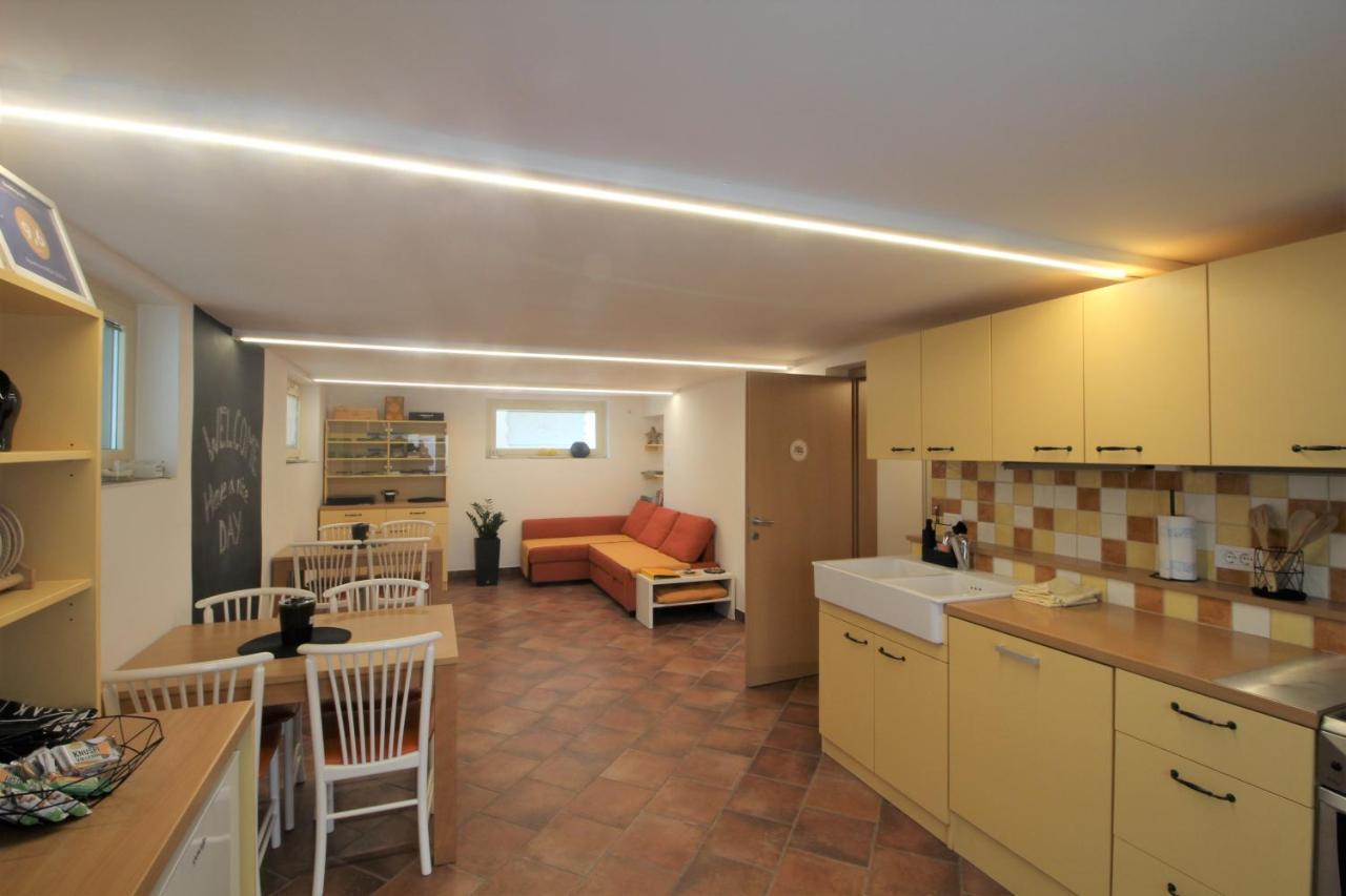 Apartment And Rooms Hisa Sonca Kobarid Bagian luar foto